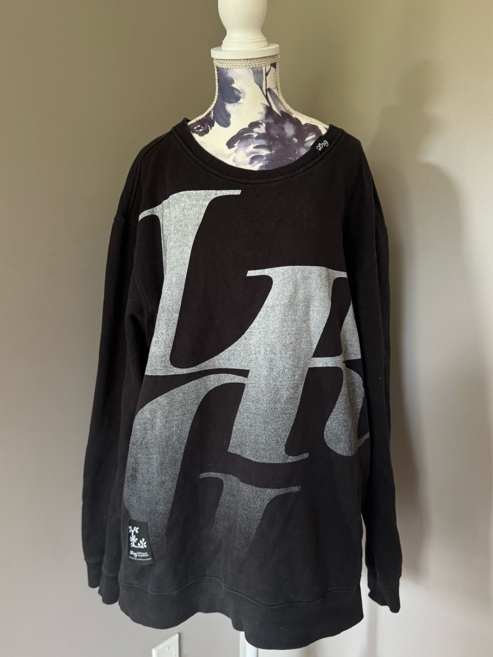 Y2K LRG Black Crewneck Sweatshirt Cycle Tree Logo